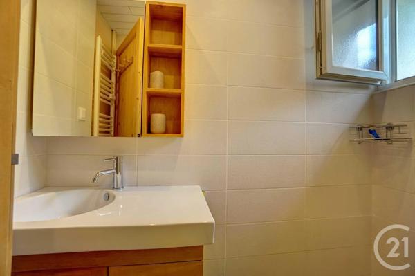 Appartement F2 à vendre  2 pièces - 41,87 m 2   CHAMONIX MONT BLANC  - 74
