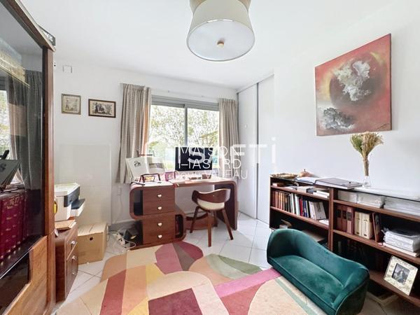 Villa d'architecte de 176m² sur 6000m² de terrain