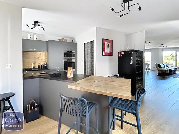 Appartement à vendre 4 pièces 136m² Jassans-Riottier (01480)