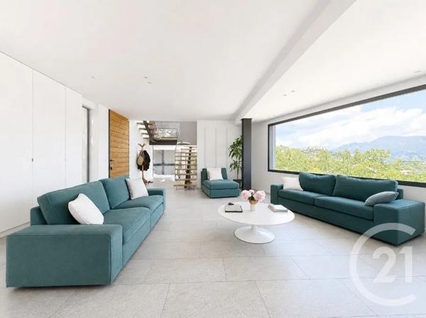 Maison à vendre  4 pièces - 153,27 m 2   CARROS  - 06