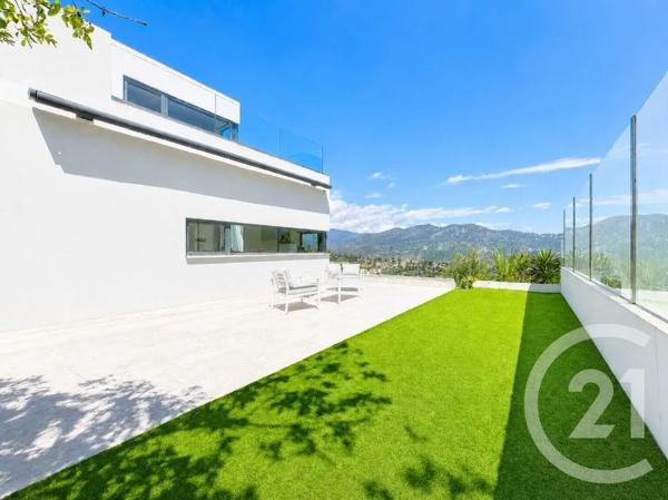 Maison à vendre  4 pièces - 153,27 m 2   CARROS  - 06