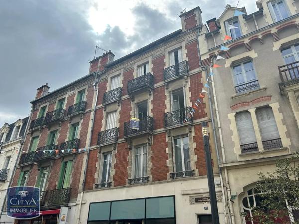 Appartement à louer 4 pièces 75m² Châtel-Guyon (63140)