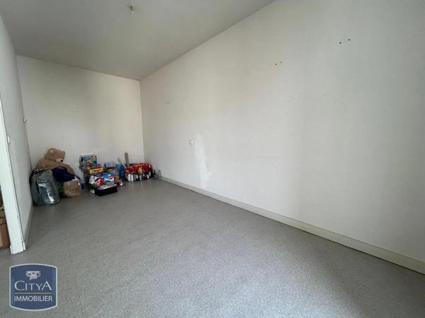 Appartement à louer 4 pièces 75m² Châtel-Guyon (63140)