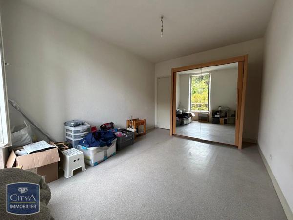 Appartement à louer 4 pièces 75m² Châtel-Guyon (63140)