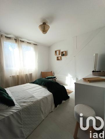 Maison traditionnelle 4 pièces de 170 m² à Saint-Martin-du-Fouilloux (49170)