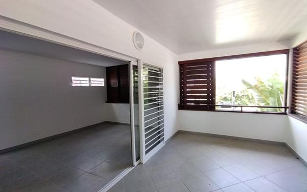 Appartement à vendre    3 pièces •  Cayenne