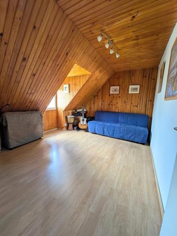 TRES JOLI PAVILLON LUZARCHES