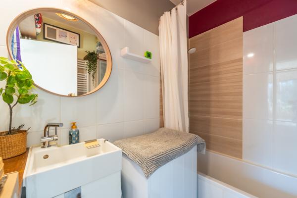 Appartement 1 pièce - 42 m² Exclusivité efficity