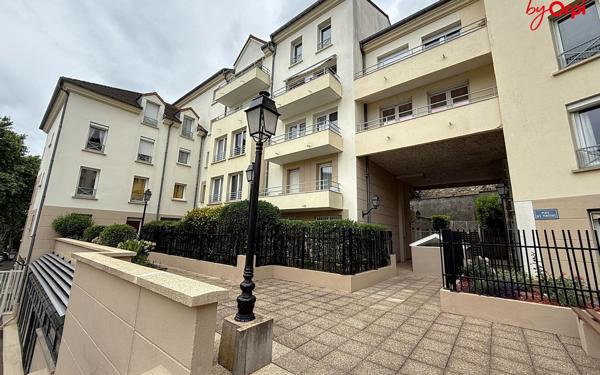 Appartement à vendre    3 pièces • 64,98 m2 Meulan-en-Yvelines