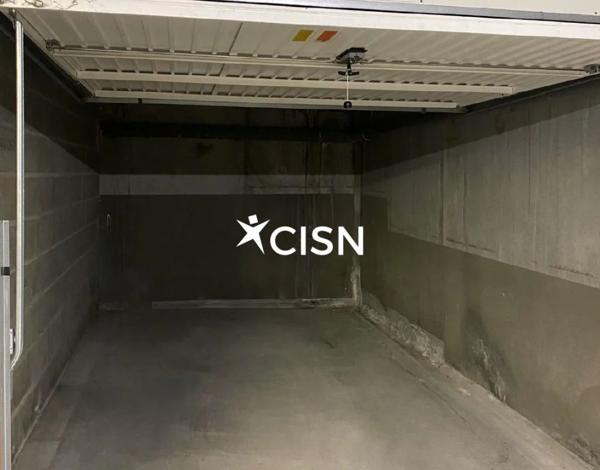 Parking / Box à louer à Nantes (44000)