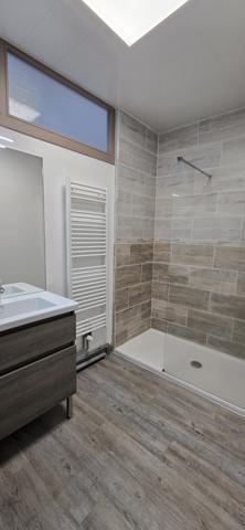 Appartement
                                                                                                                                                                                                                                                                                                                        3 pièce(s)                                                                                                                                                                                                          1 chambre(s)                                                                                                                                                                                                          50  m²