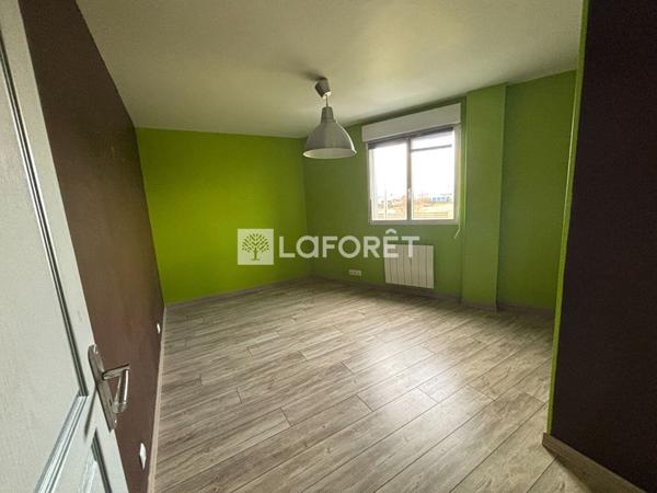 Location local commercial Villers-Bocage - 225 m² - 1 100 €/mois