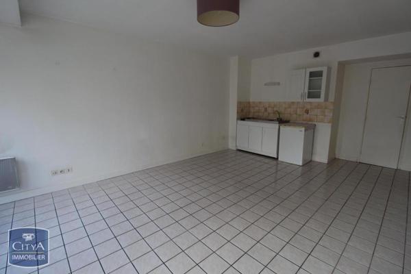 Appartement à louer 1 pièce 34.89m²