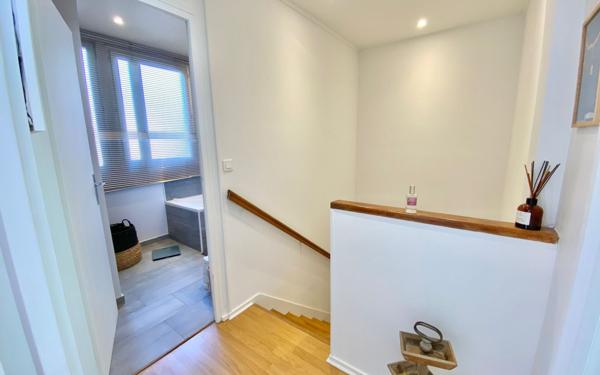 Maison à vendre    4 pièces • 76,83 m2 Boussy-Saint-Antoine