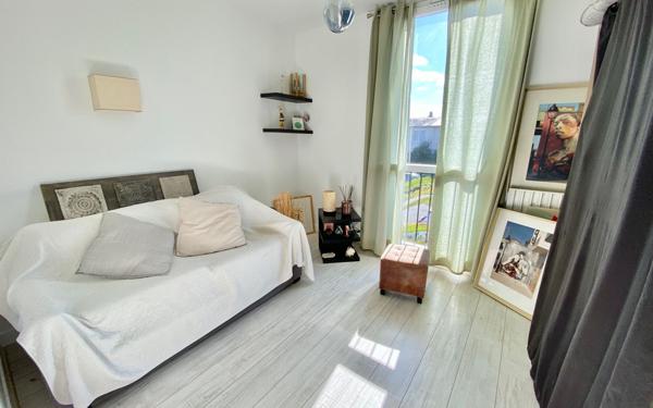 Maison à vendre    4 pièces • 76,83 m2 Boussy-Saint-Antoine