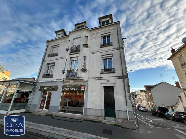 Appartement à louer 3 pièces 77.17m² Tours (37000)
