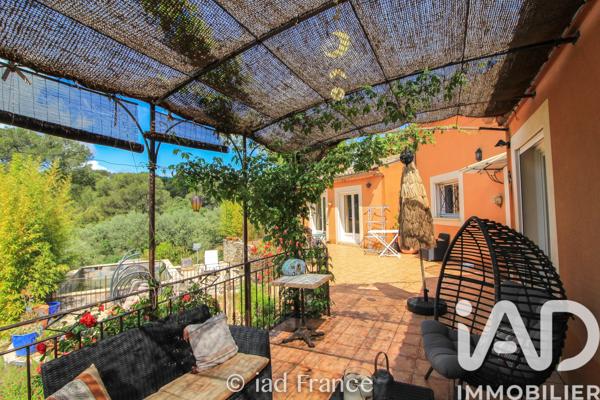 Maison à vendre 5 pièces 134 m² Nîmes