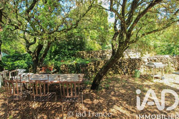 Maison à vendre 5 pièces 134 m² Nîmes