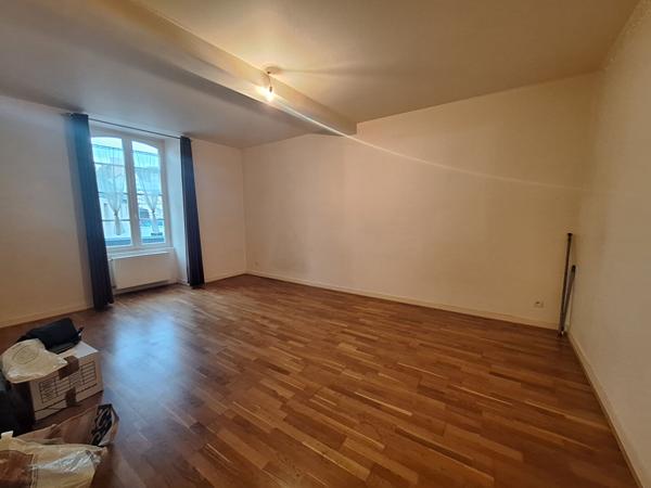 Appartement 1 pièce – 37 m² environ à Vannes (ref : 00010)