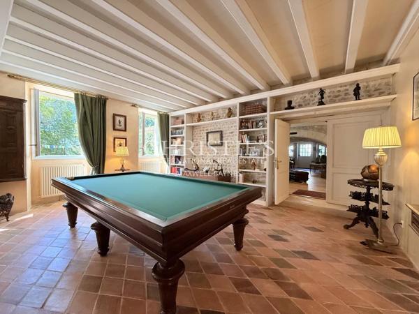 Élégante Maison de Maître du XIXe siècle au cœur de la Grande Champagne