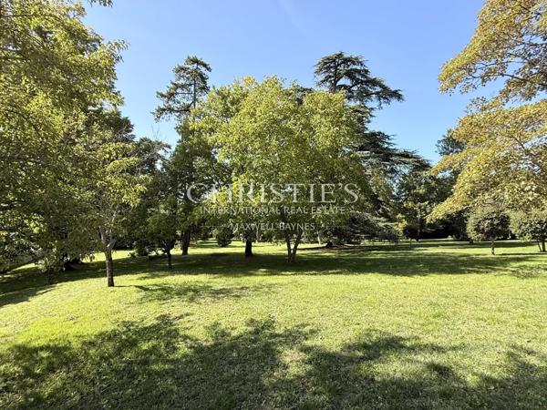 Élégante Maison de Maître du XIXe siècle au cœur de la Grande Champagne