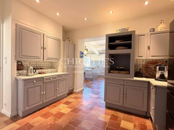 Élégante Maison de Maître du XIXe siècle au cœur de la Grande Champagne