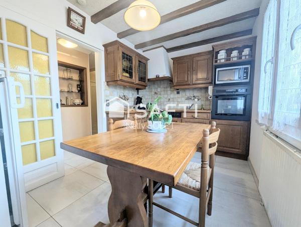 À Chantepie (Rennes Métropole) – Maison familiale 5 chambres, jardin clos, garage double.