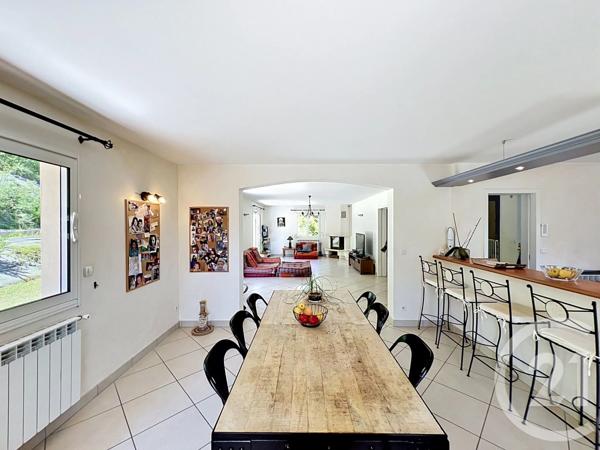Maison à vendre  11 pièces - 243,45 m 2   AUCH  - 32