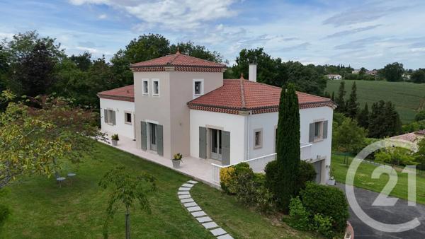 Maison à vendre  11 pièces - 243,45 m 2   AUCH  - 32