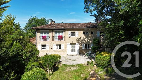 Maison à vendre  11 pièces - 243,45 m 2   AUCH  - 32