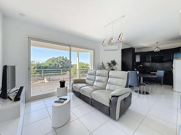 A VENDRE - EAUNES - Appartement T3 avec grande terrasse de 22.61m² et garage - Faibles charges!