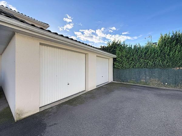 A VENDRE - EAUNES - Appartement T3 avec grande terrasse de 22.61m² et garage - Faibles charges!