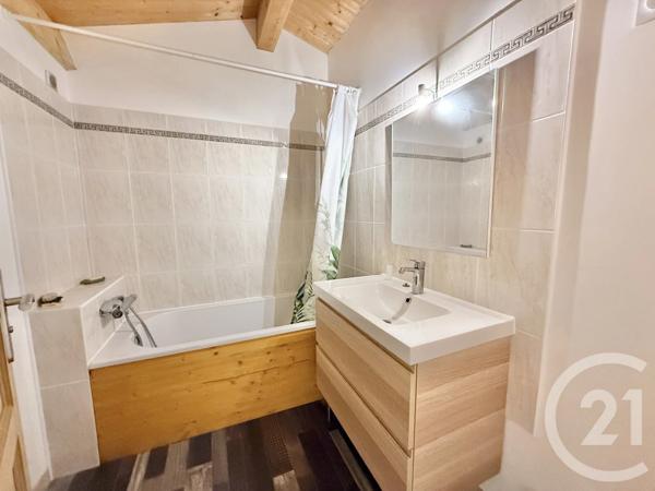 Maison à vendre  4 pièces - 130 m 2   VERNIOLLE  - 09