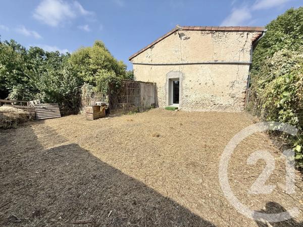 Maison à vendre  4 pièces - 130 m 2   VERNIOLLE  - 09