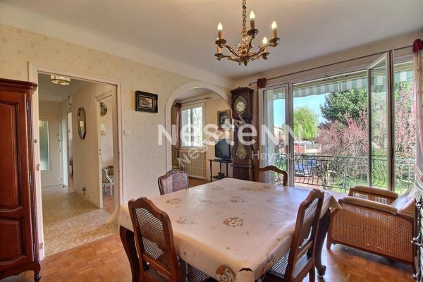 Heyrieux, proche centre: Maison au calme T4 sur sous-sol sur789 m² de terrain