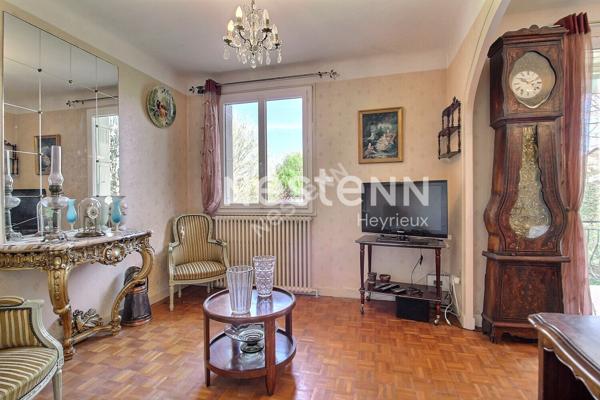 Heyrieux, proche centre: Maison au calme T4 sur sous-sol sur789 m² de terrain
