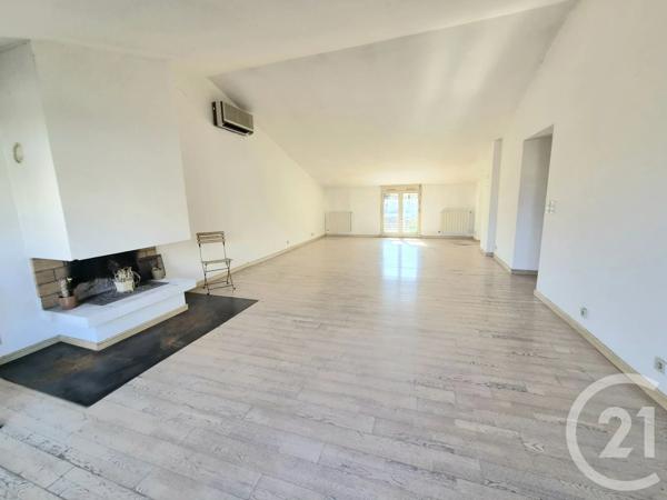 Appartement F5 à vendre  5 pièces - 90,43 m 2   ALES  - 30
