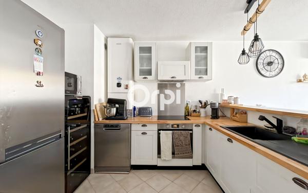 Appartement à vendre    2 pièces • 52,75 m2 Aubagne