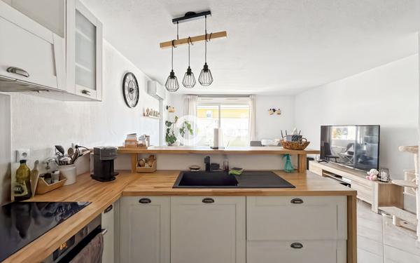 Appartement à vendre    2 pièces • 52,75 m2 Aubagne