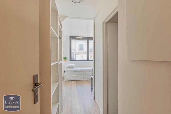 Appartement à louer 1 pièce 15.52m² Tours (37000)
