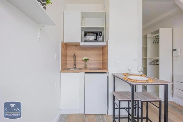 Appartement à louer 1 pièce 15.52m² Tours (37000)