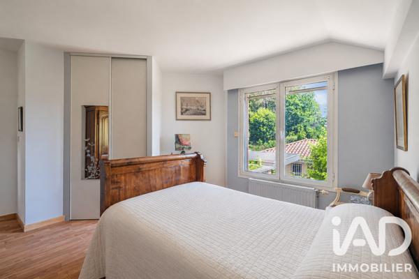 Maison à vendre 6 pièces 178 m² Meylan