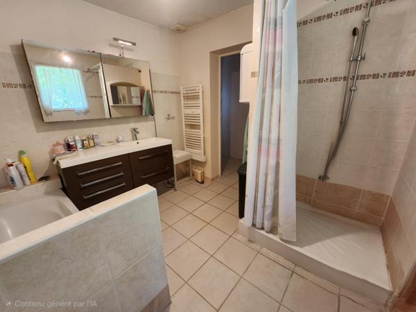 Maison avec piscine et 2 studios