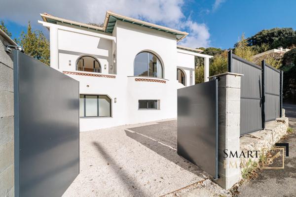 Magnifique Villa Rénové avec piscine intérieure – 220 m² – Prestations haut de gamme