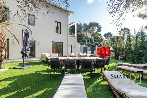 Magnifique Villa Rénové avec piscine intérieure – 220 m² – Prestations haut de gamme