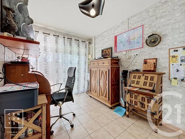 Maison à vendre  4 pièces - 80,37 m 2   BAHO  - 66