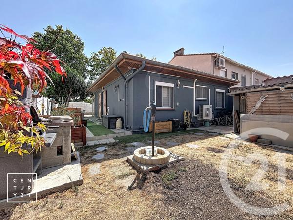 Maison à vendre  4 pièces - 80,37 m 2   BAHO  - 66