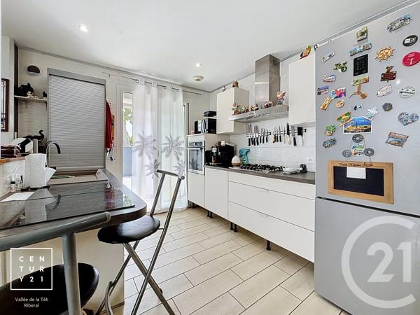 Maison à vendre  4 pièces - 80,37 m 2   BAHO  - 66