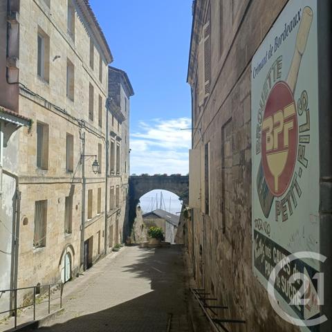 Maison à vendre  3 pièces - 80 m2 BOURG SUR GIRONDE - 33