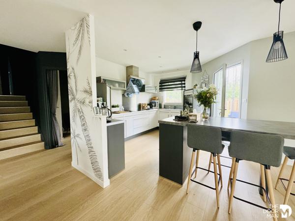 Maison - Vendu - 164 m² - SAINT-BERTHEVIN | The Door Man